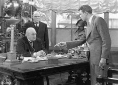 imageswonderful-life-bailey-bank-small